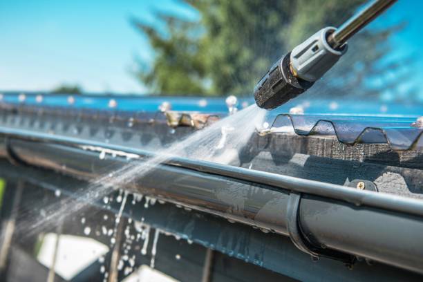 Best Deck Pressure Washing  in Country Clu, MO